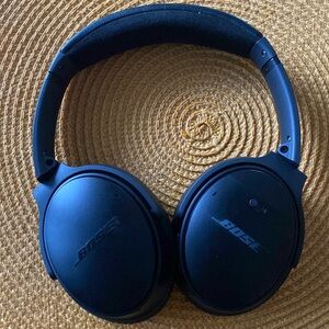 Bose QC 35 wireless headphones